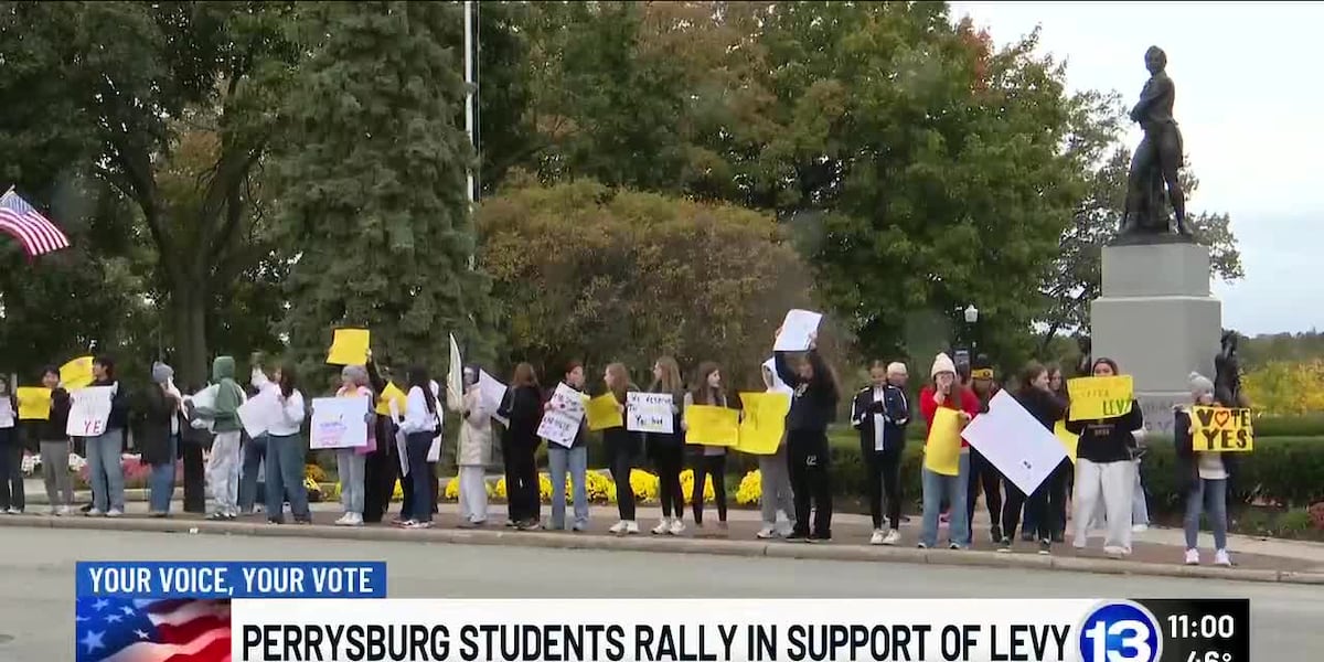 Perrysburg students rally to support school levy as millions in cuts loom