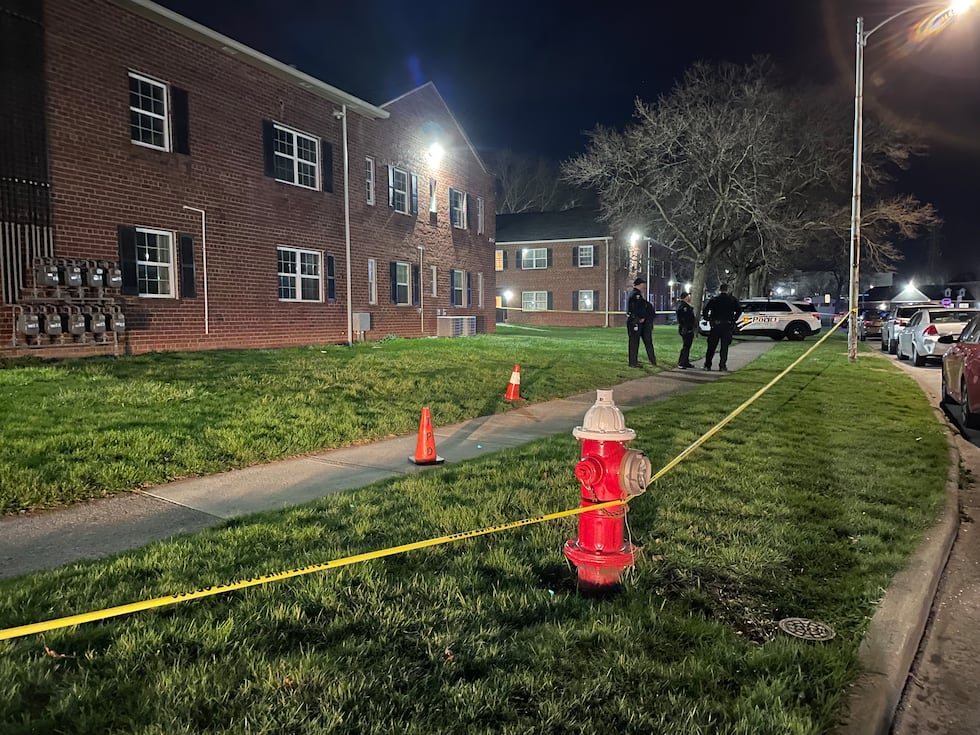 Two Shot Friday Two people hospitalized in Toledo shooting Friday night, TPD confirms