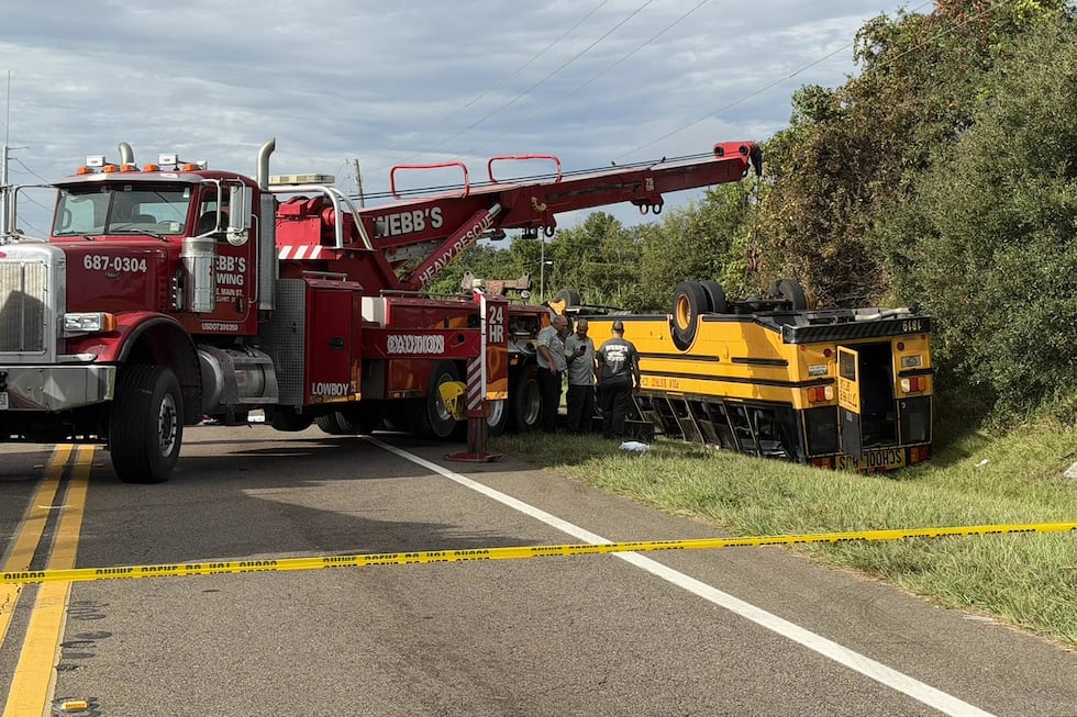 Abc Grade R 2 people killed, including a student, after Florida school bus rolls ...