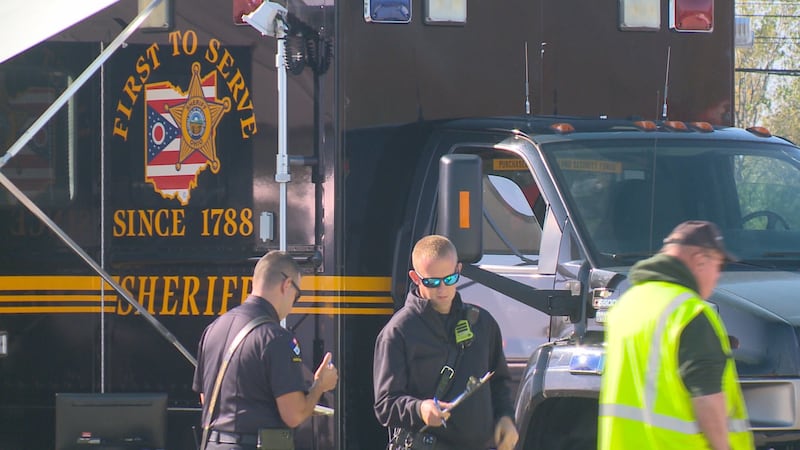 Multiple agencies, including the EPA and Toledo Fire and Rescue, respond to a chemical leak...