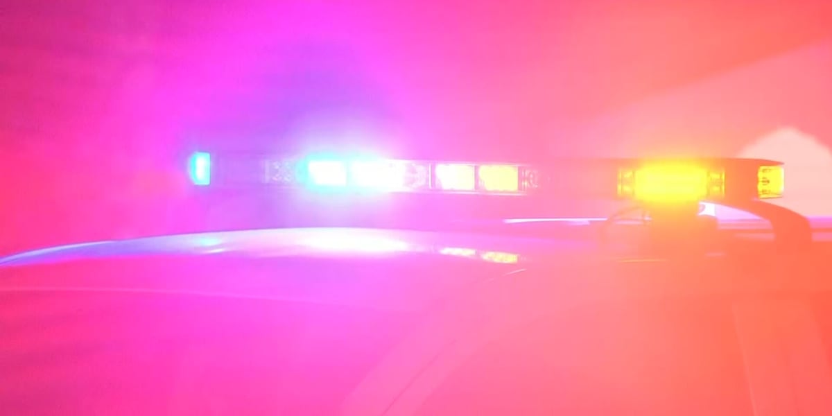 Toledo police investigating after intruder kicks in door, stabs man in North Toledo