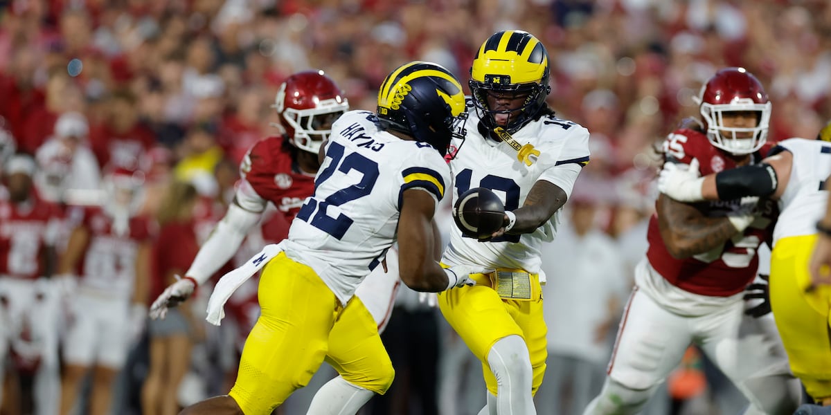 No. 18 Oklahoma beats No. 15 Michigan 24-13