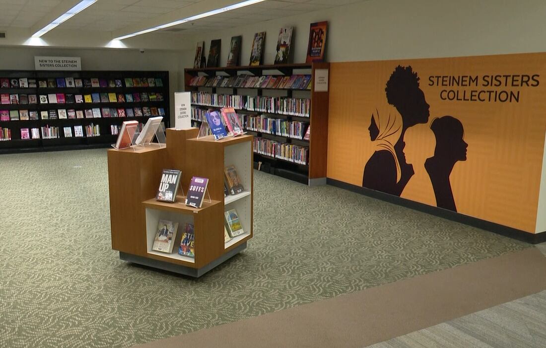 В библиотеке Толедо открыт постоянный мемориал с коллекцией книг Глории Стейнем